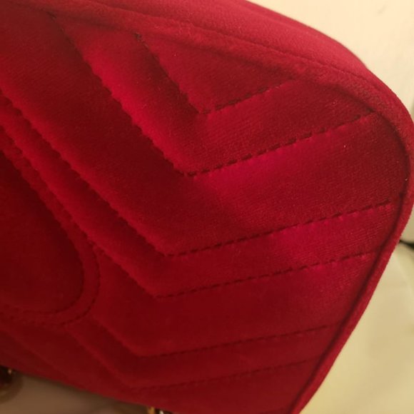 ❌SOLD❌GUCCI Marmont Red Velvet Bag - Picture 14 of 15